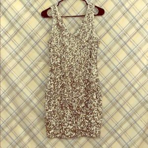 Chic and shiny party dress